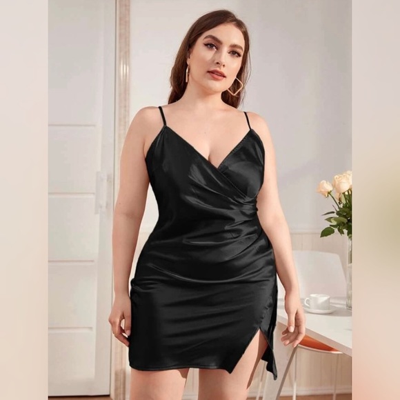 Dresses & Skirts - PLUS 2XL Black Slip Dress NEW!